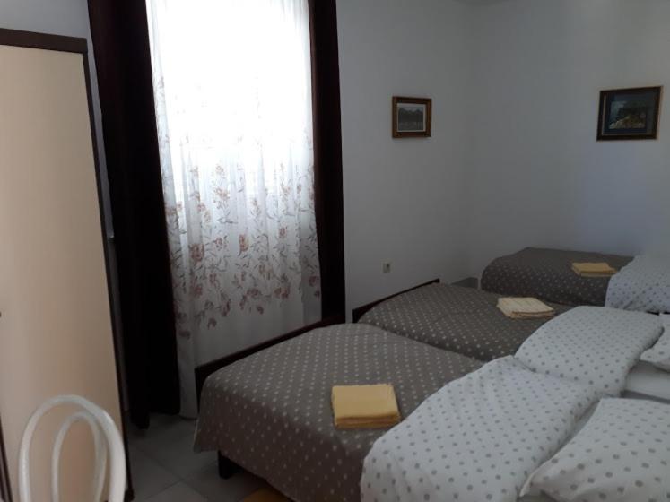 Apartments Rovis Тар Экстерьер фото