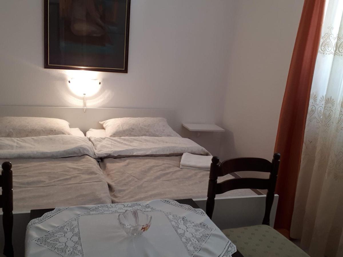 Apartments Rovis Тар Экстерьер фото